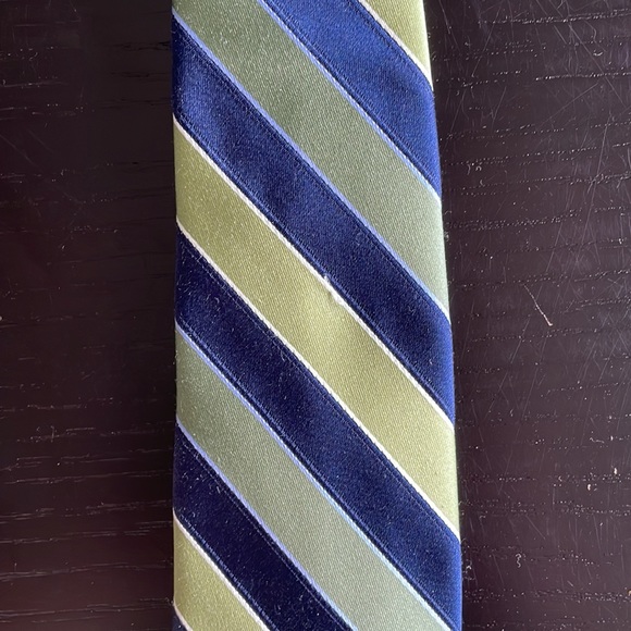 Tie - striped - Picture 7 of 9